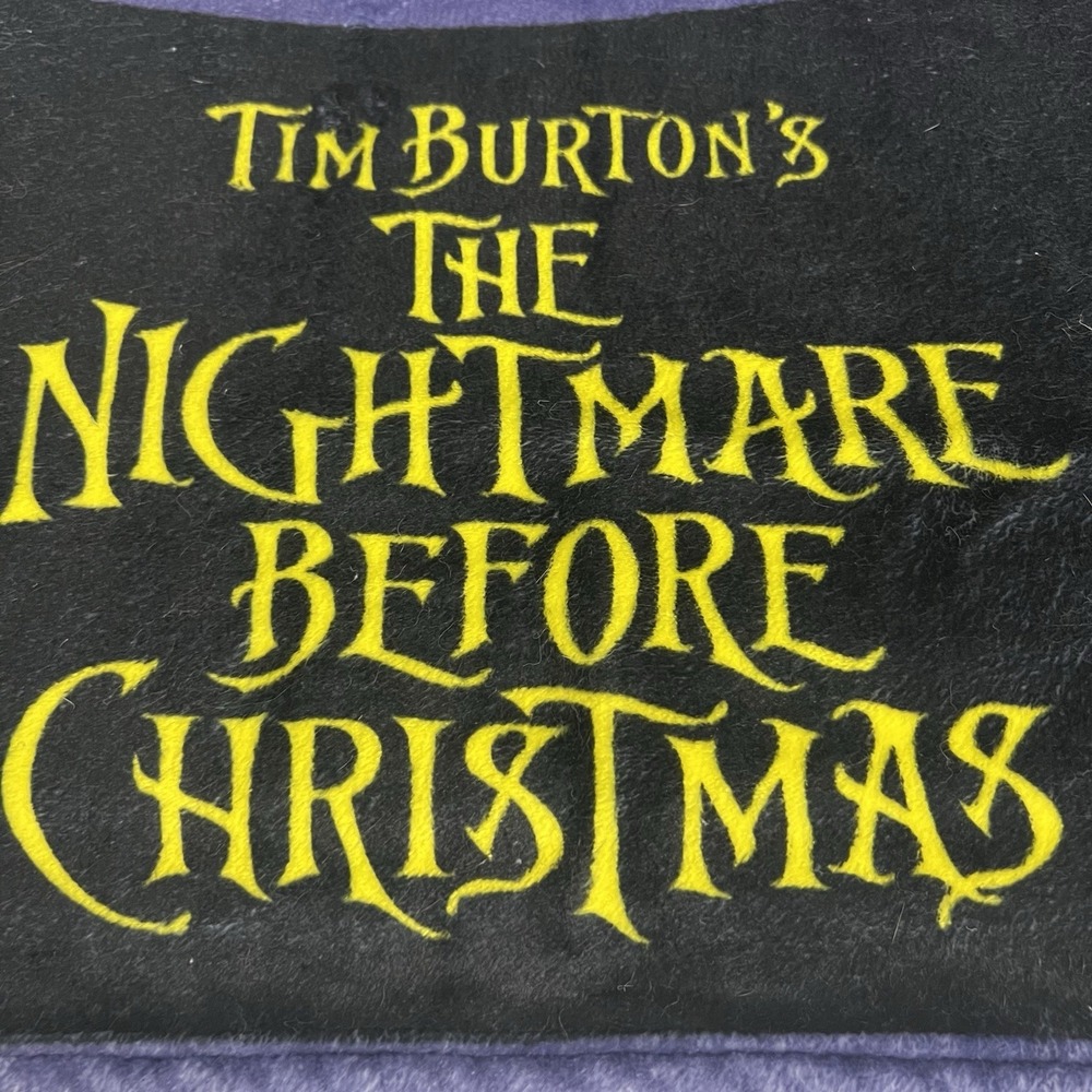 The Nightmare Before Christmas Soft Fleece Blanket 55" X 40" - Picture 3 of 9